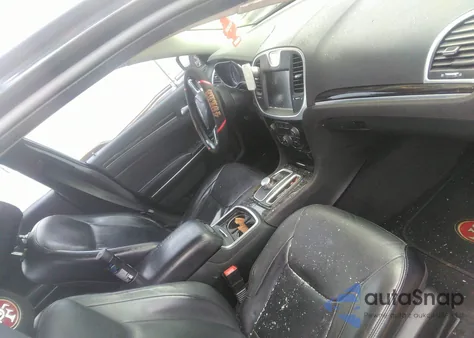 2015 Chrysler 300 Limited from USA, damaged, VIN 2C3CCAAG4FH810553